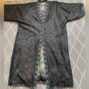 Black Tanya sequins Kimono with pattern lining